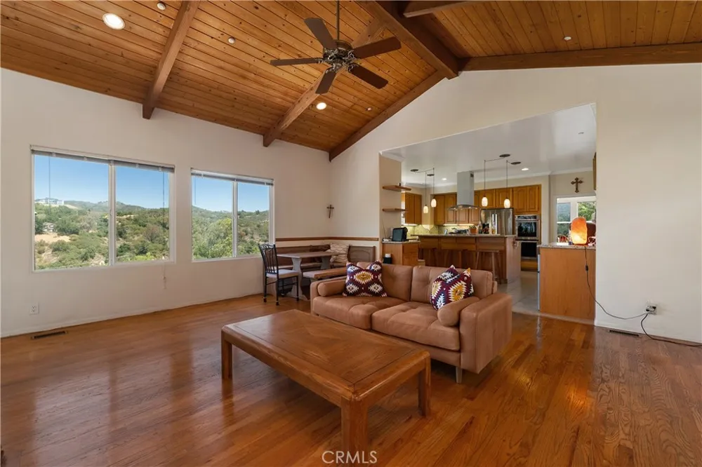 20609 Callon Drive Topanga, CA 90290