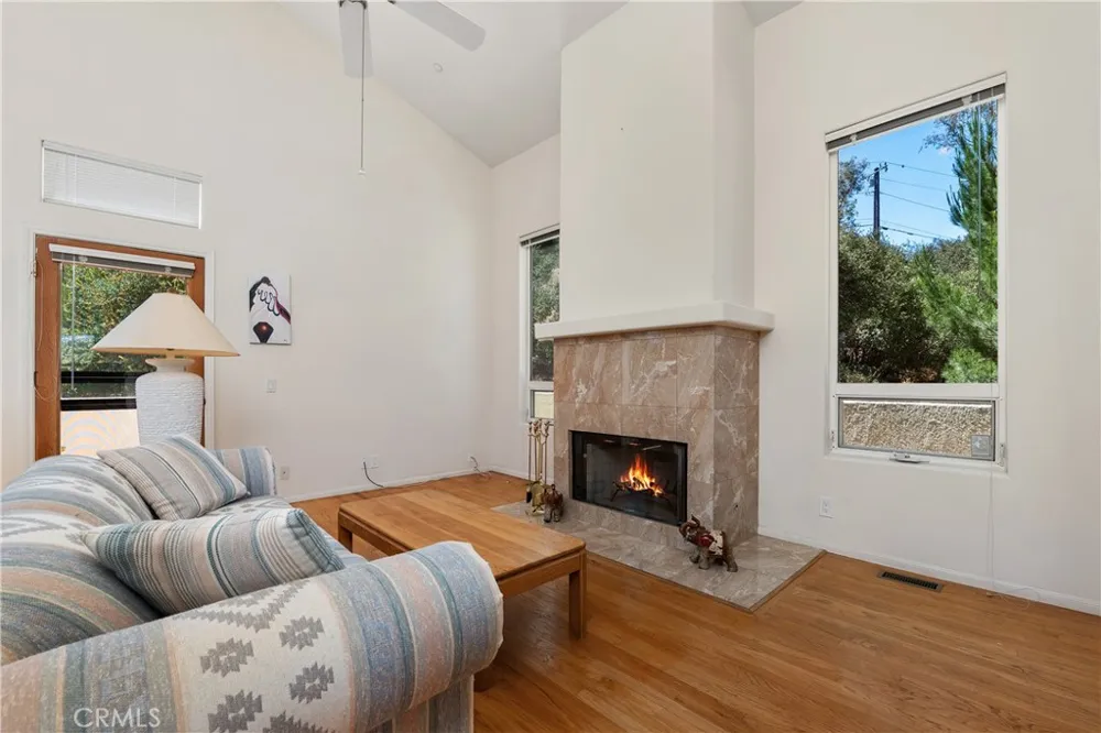 20609 Callon Drive Topanga, CA 90290