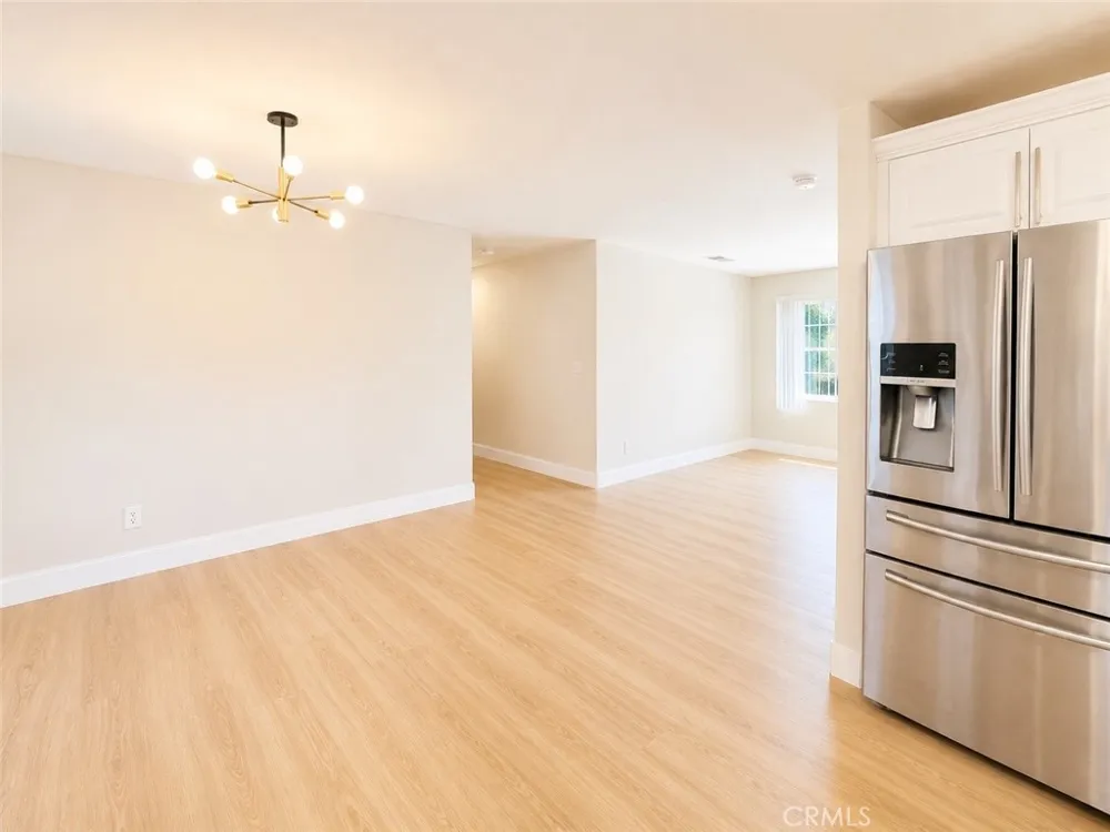 548 Reservoir Pomona, CA 91767