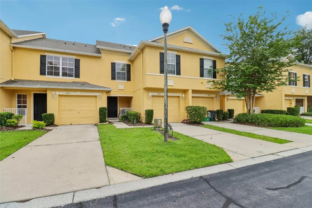 4559 LACEBARK TRAIL Oviedo, FL 32765