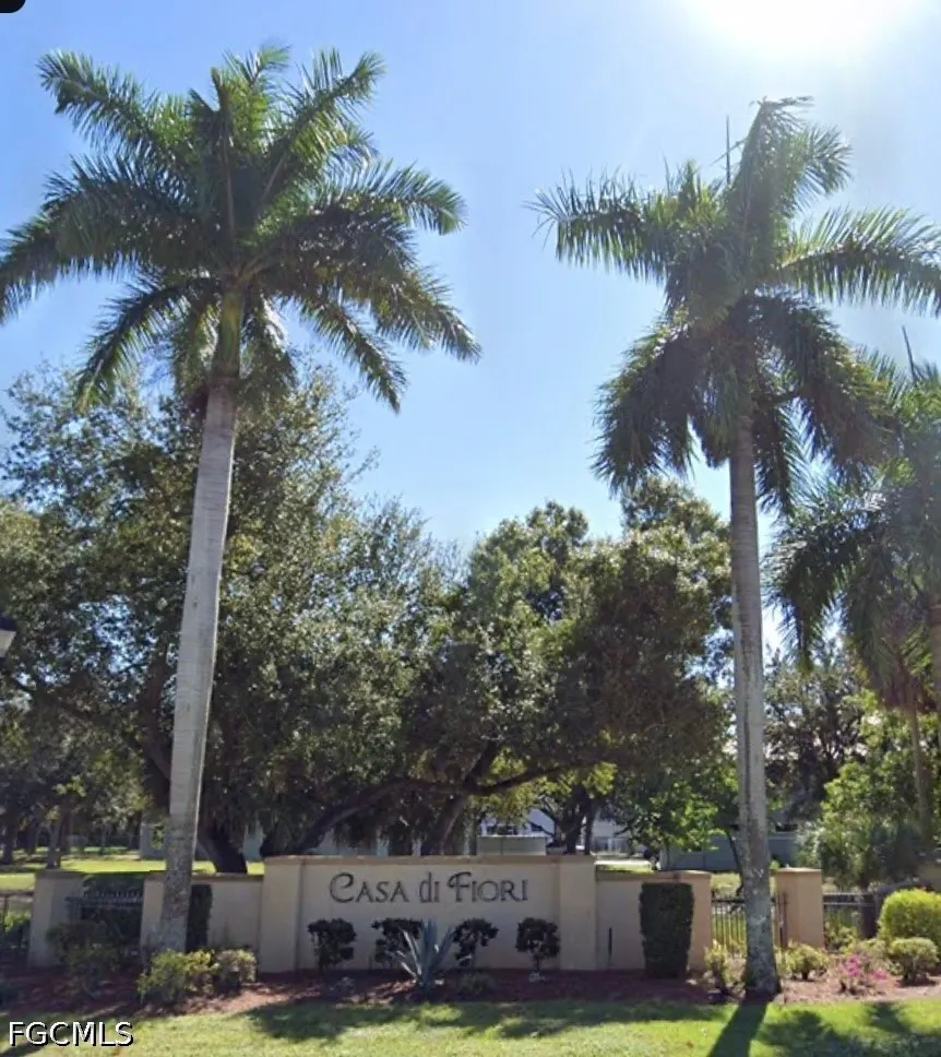 Winding Pines Circle #205 Cape Coral, FL 33909