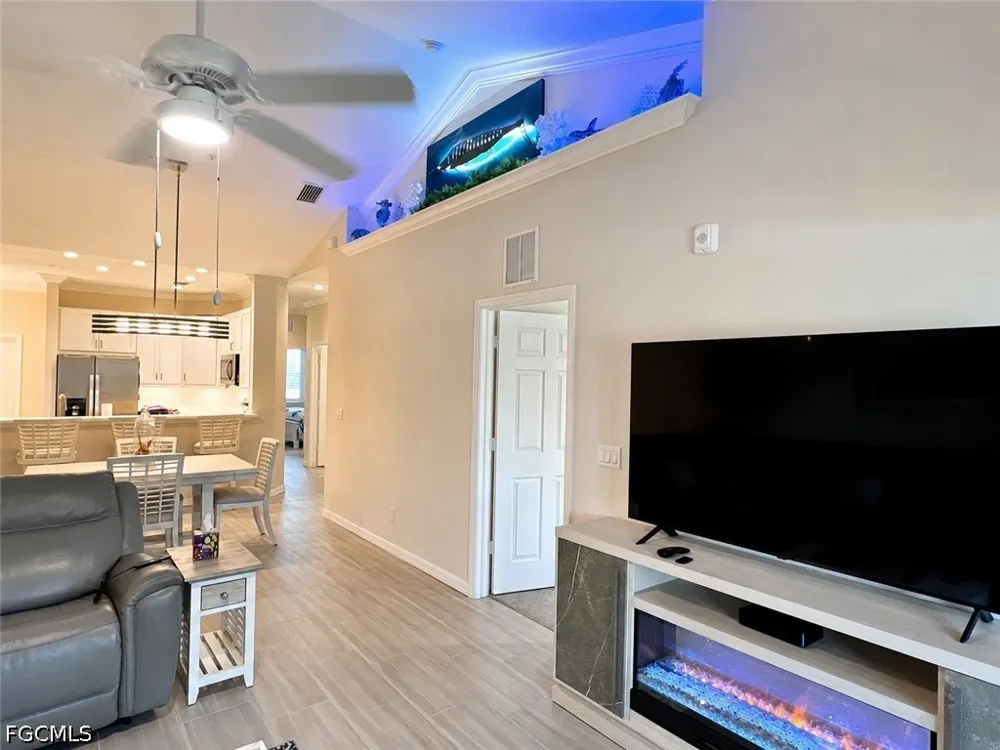 Winding Pines Circle #205 Cape Coral, FL 33909