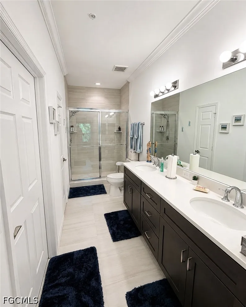 Winding Pines Circle #205 Cape Coral, FL 33909