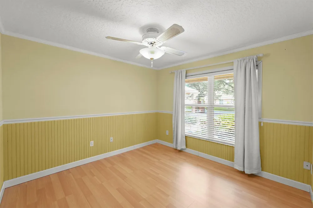 9746 SE Landing Place Tequesta, FL 33469