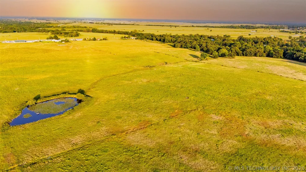 6 E 260 ROAD Vinita, OK 74426
