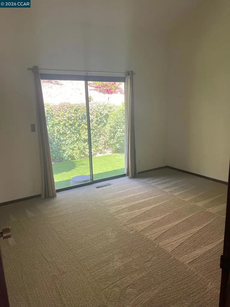 114 Brookline St Moraga, CA 94556