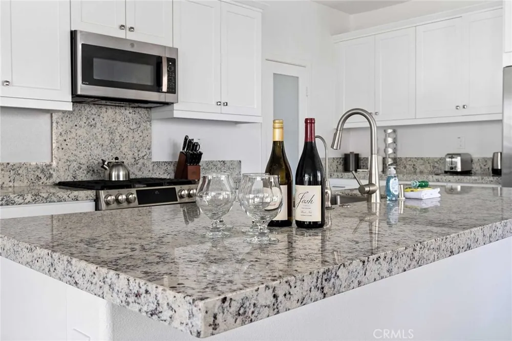 228 Siena Lake Forest, CA 92630