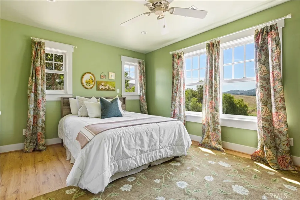 2387 Carpenter Canyon San Luis Obispo, CA 93401