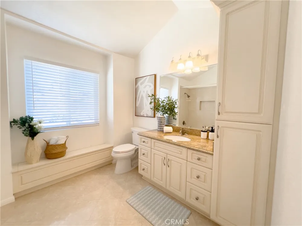 50 Via Capri Rancho Palos Verdes, CA 90275