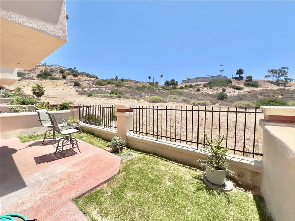50 Via Capri Rancho Palos Verdes, CA 90275