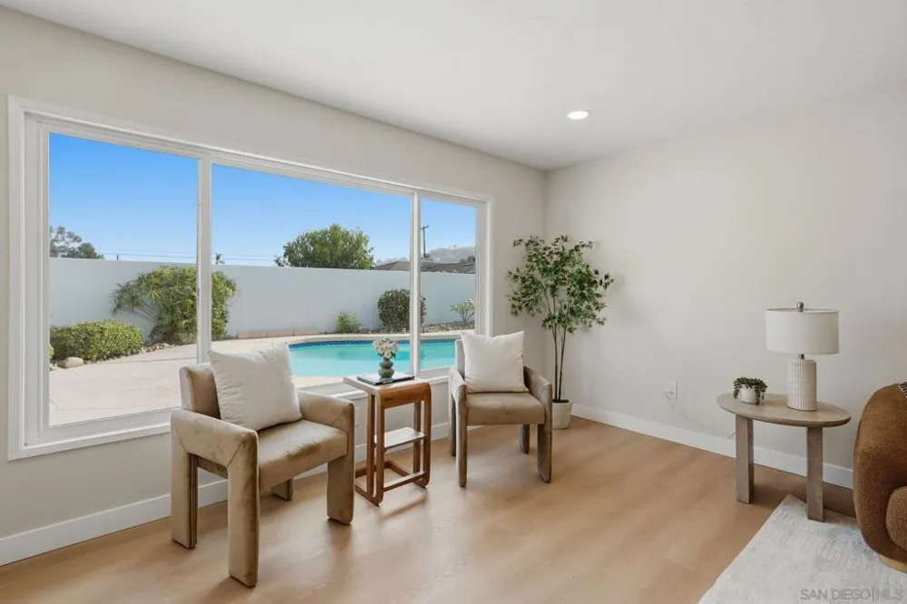6034 Del Cerro Blvd San Diego, CA 92120