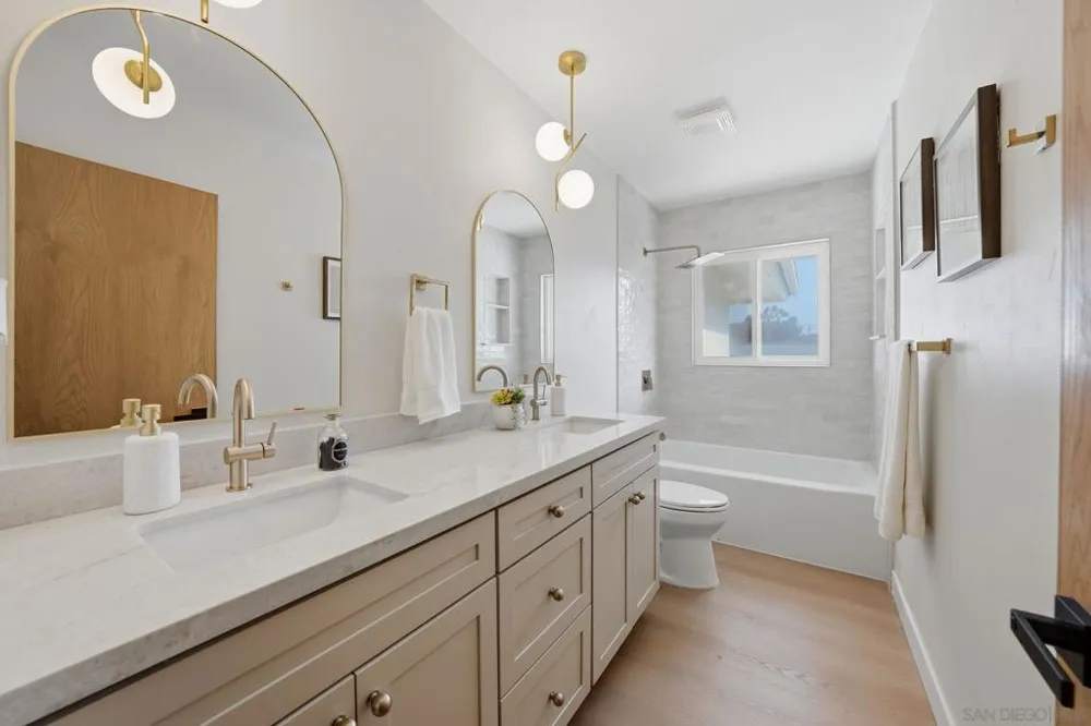 6034 Del Cerro Blvd San Diego, CA 92120