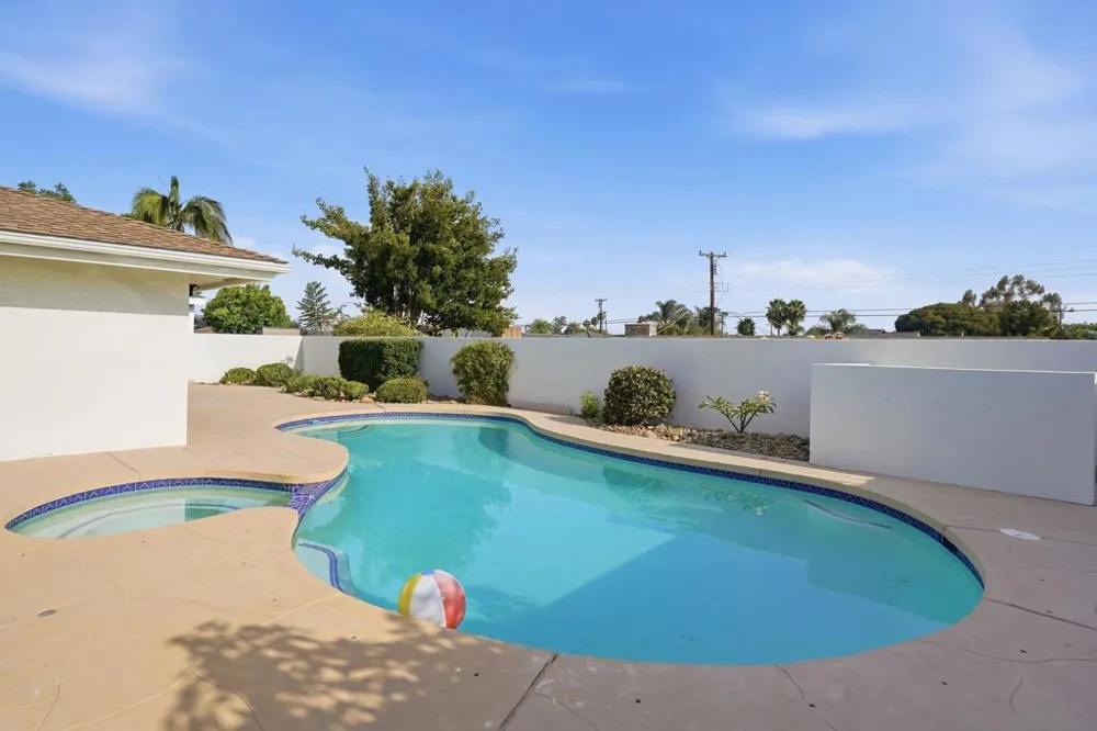 6034 Del Cerro Blvd San Diego, CA 92120