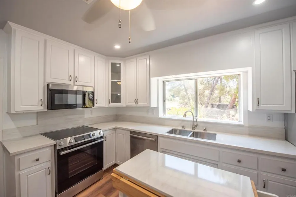 30270 Miller Road Valley Center, CA 92082