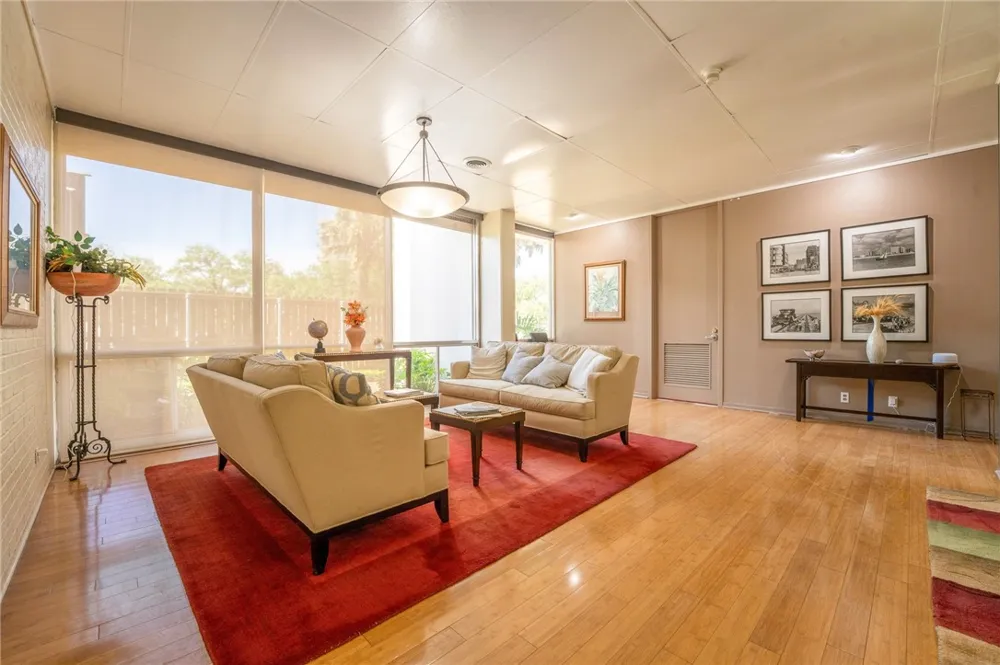4600 Ocean Drive #101 Corpus Christi, TX 78412