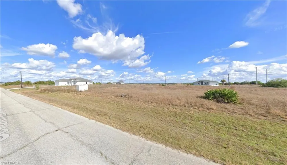 555 David Circle Labelle, FL 33935