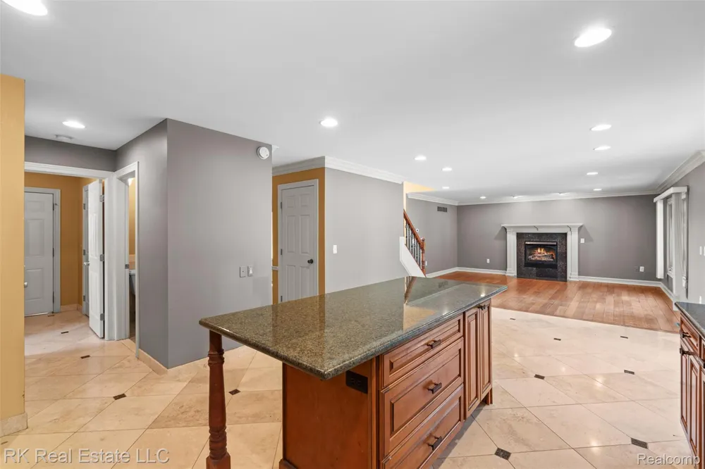 3178 Avalon Road Rochester Hills City, MI 48309