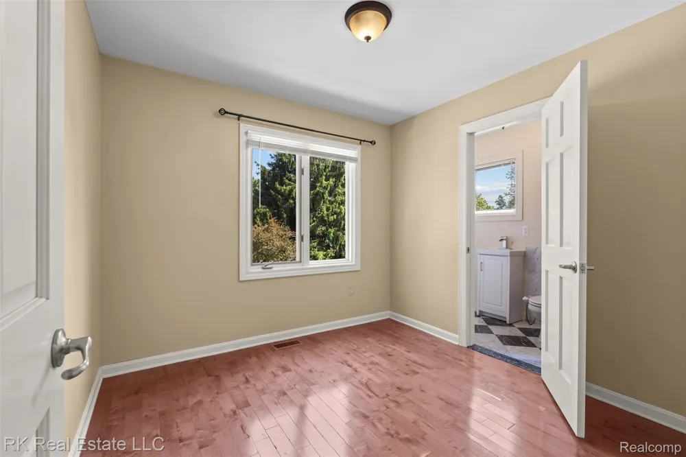 3178 Avalon Road Rochester Hills City, MI 48309
