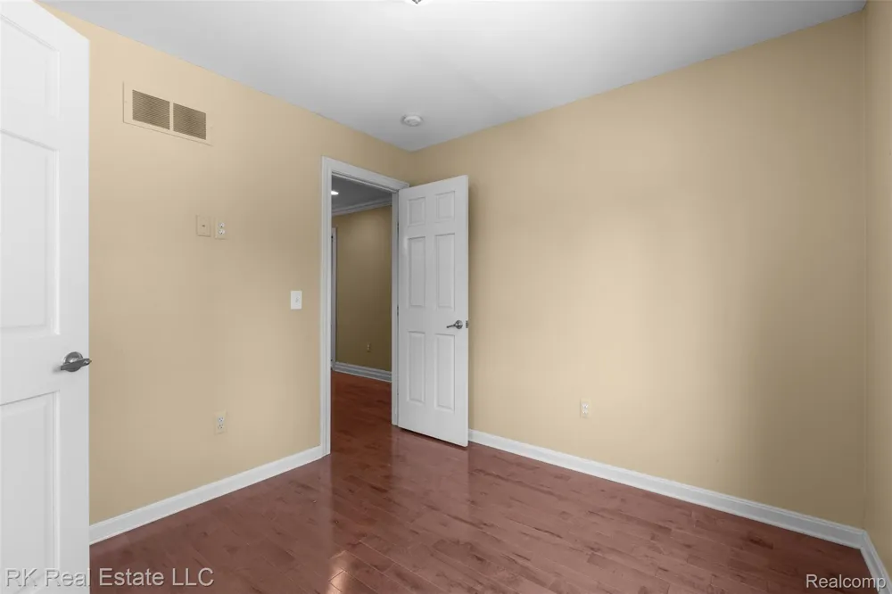 3178 Avalon Road Rochester Hills City, MI 48309