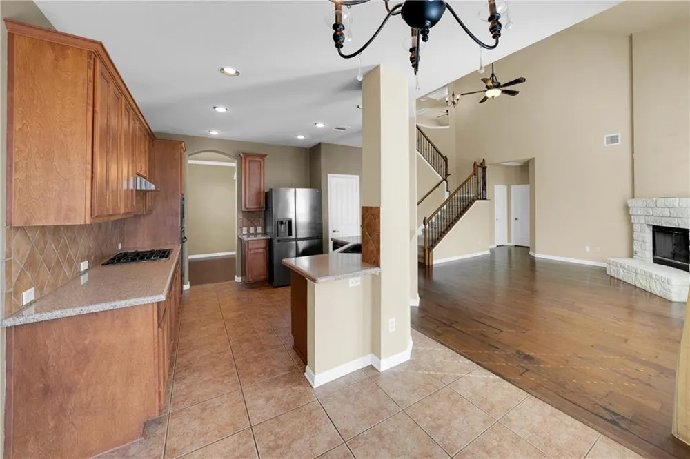 7608 Black Mountain Drive Austin, TX 78736
