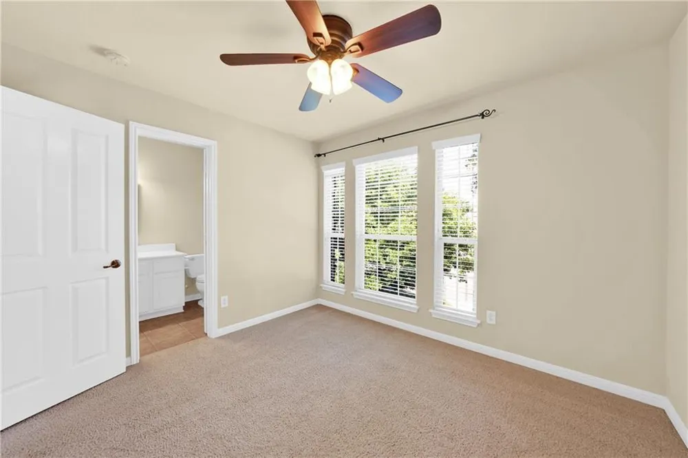 7608 Black Mountain Drive Austin, TX 78736