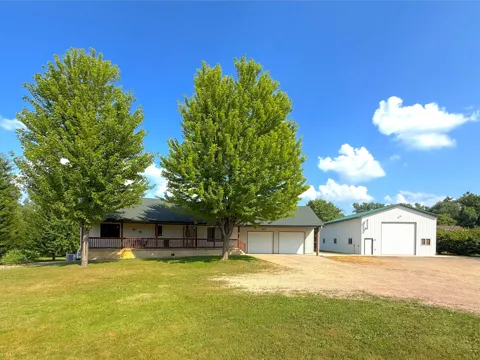 1051 County Road 39 NW