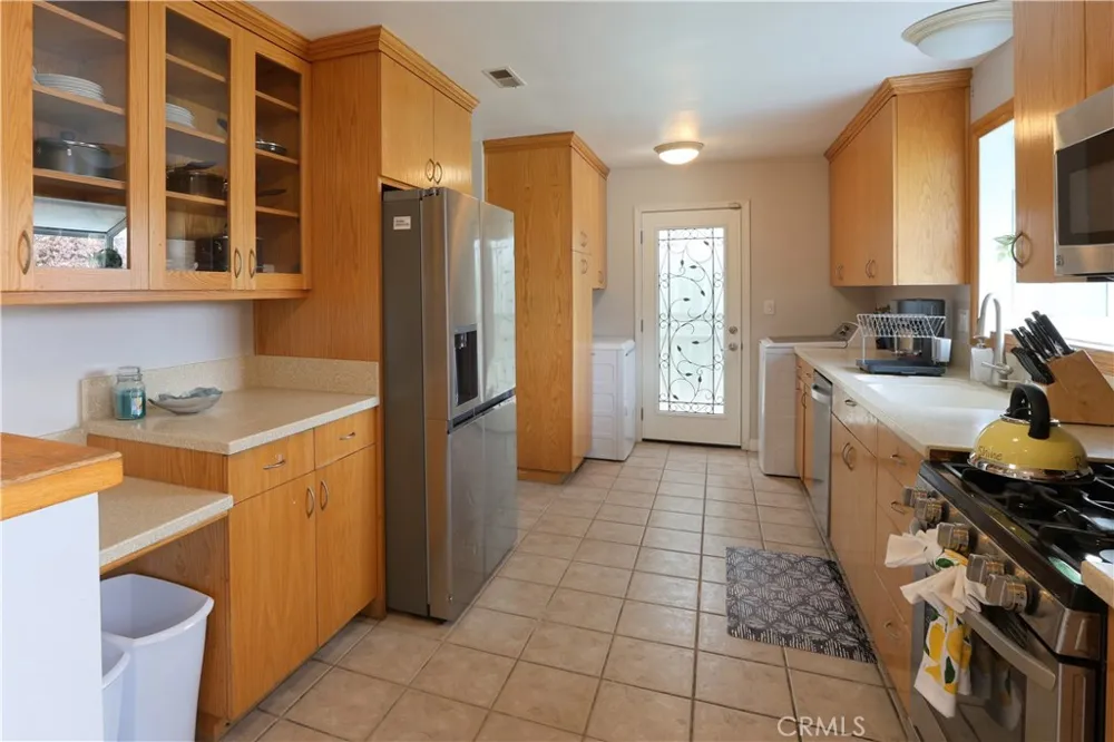 6548 Sequoia Drive Buena Park, CA 90620