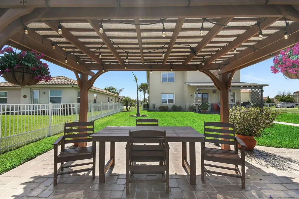 840 Gairloch Lane Fort Pierce, FL 34947