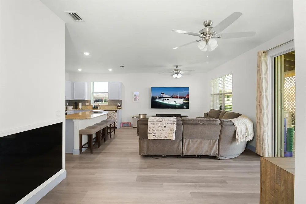 840 Gairloch Lane Fort Pierce, FL 34947