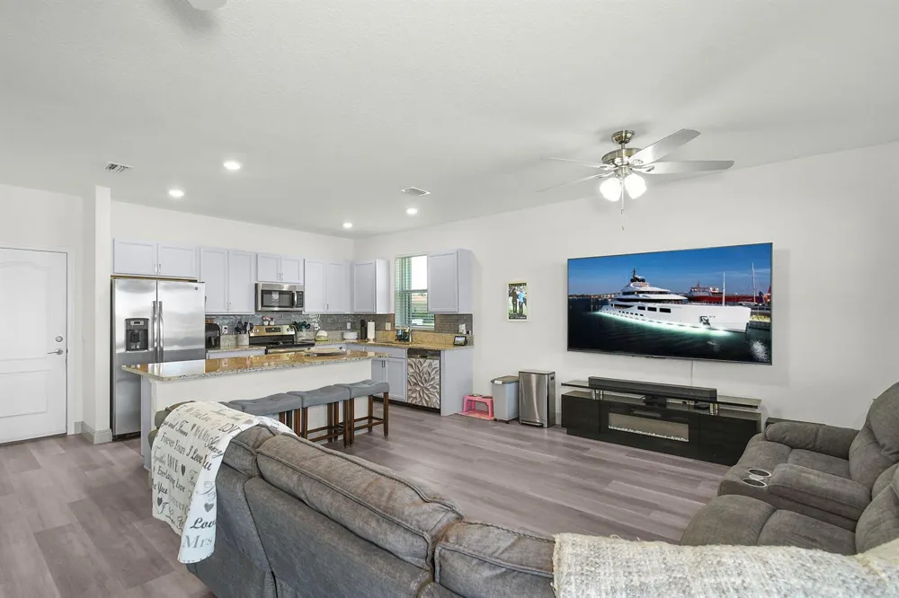 840 Gairloch Lane Fort Pierce, FL 34947