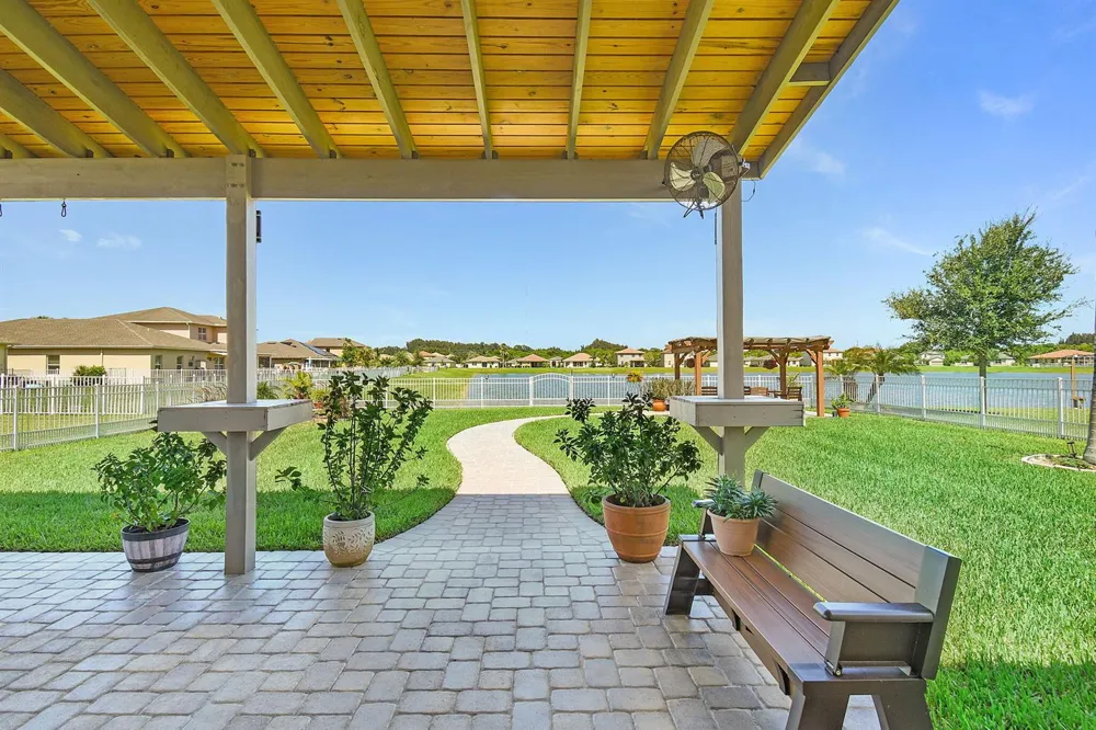 840 Gairloch Lane Fort Pierce, FL 34947
