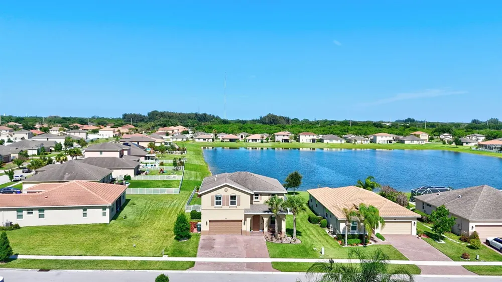840 Gairloch Lane Fort Pierce, FL 34947