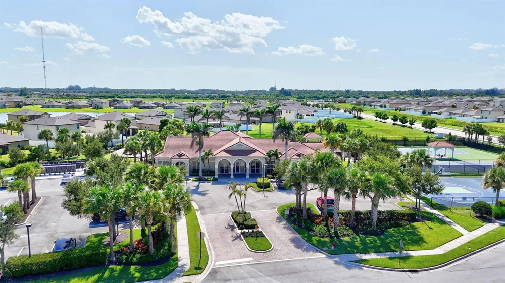 840 Gairloch Lane Fort Pierce, FL 34947