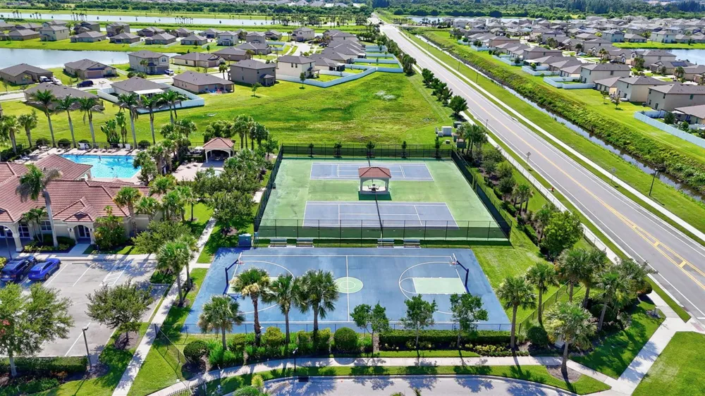 840 Gairloch Lane Fort Pierce, FL 34947