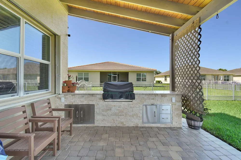 840 Gairloch Lane Fort Pierce, FL 34947
