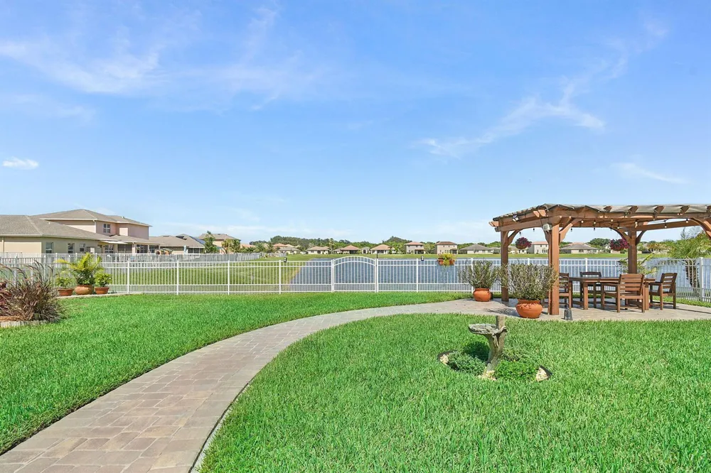 840 Gairloch Lane Fort Pierce, FL 34947