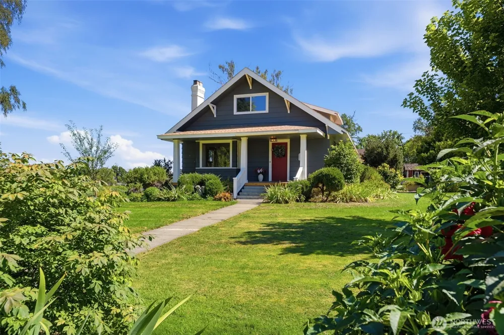 106 7th Street Prosser, WA 99350