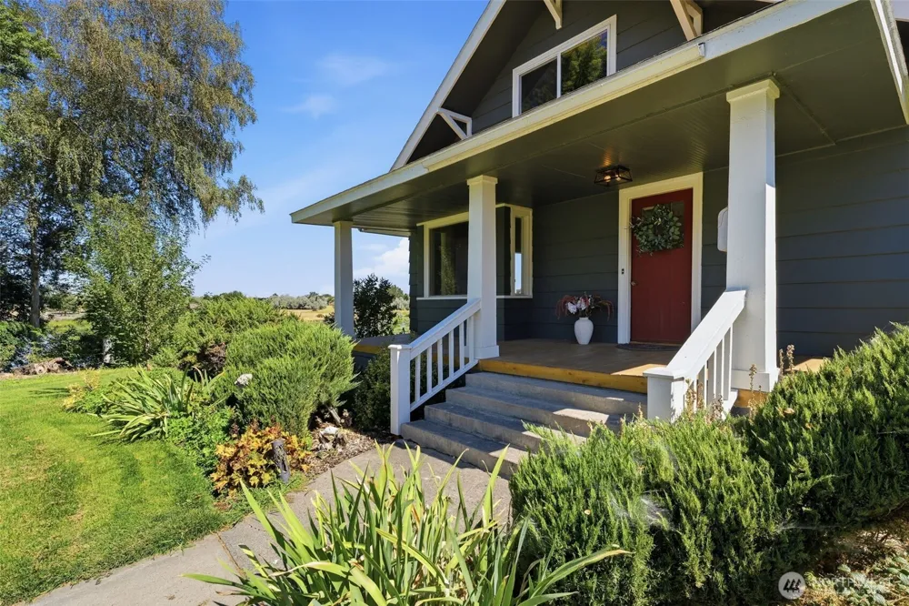 106 7th Street Prosser, WA 99350