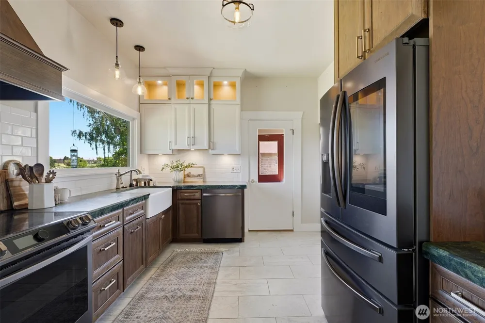 106 7th Street Prosser, WA 99350