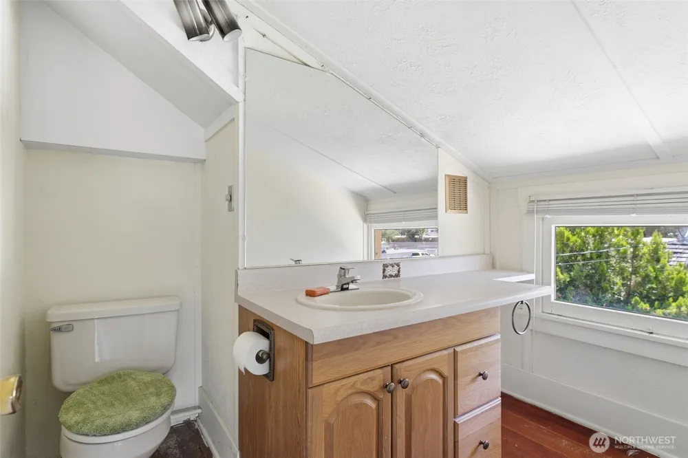 106 7th Street Prosser, WA 99350