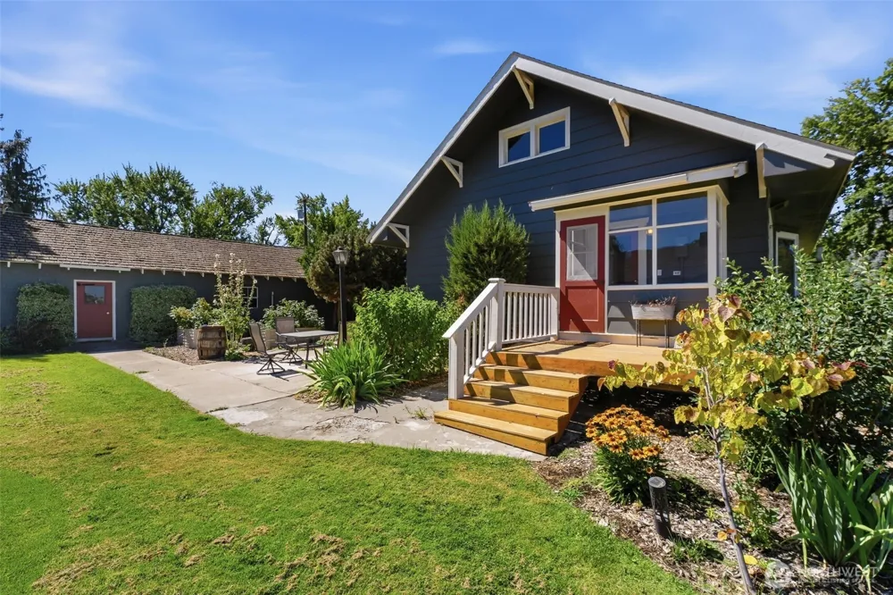 106 7th Street Prosser, WA 99350