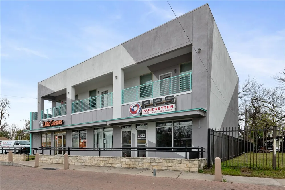 2601 E 7th Street #203 Austin, TX 78702