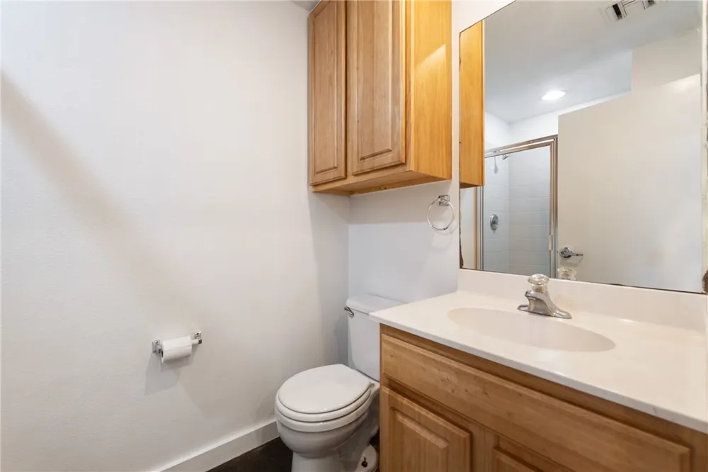 2601 E 7th Street #203 Austin, TX 78702