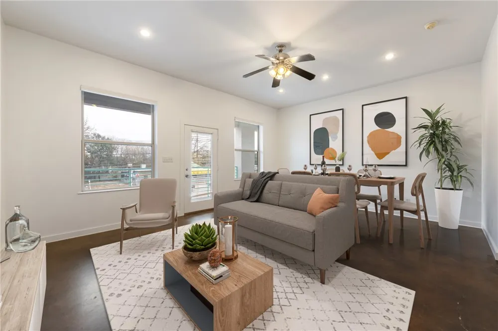 2601 E 7th Street #203 Austin, TX 78702