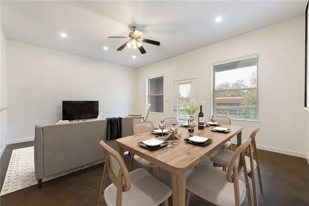 2601 E 7th Street #203 Austin, TX 78702