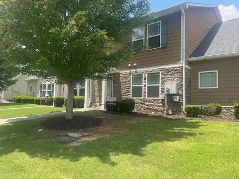6165 Garden Circle