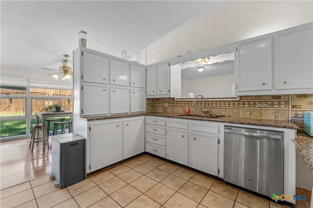 4337 Cedar Mountain Drive Waco, TX 76708