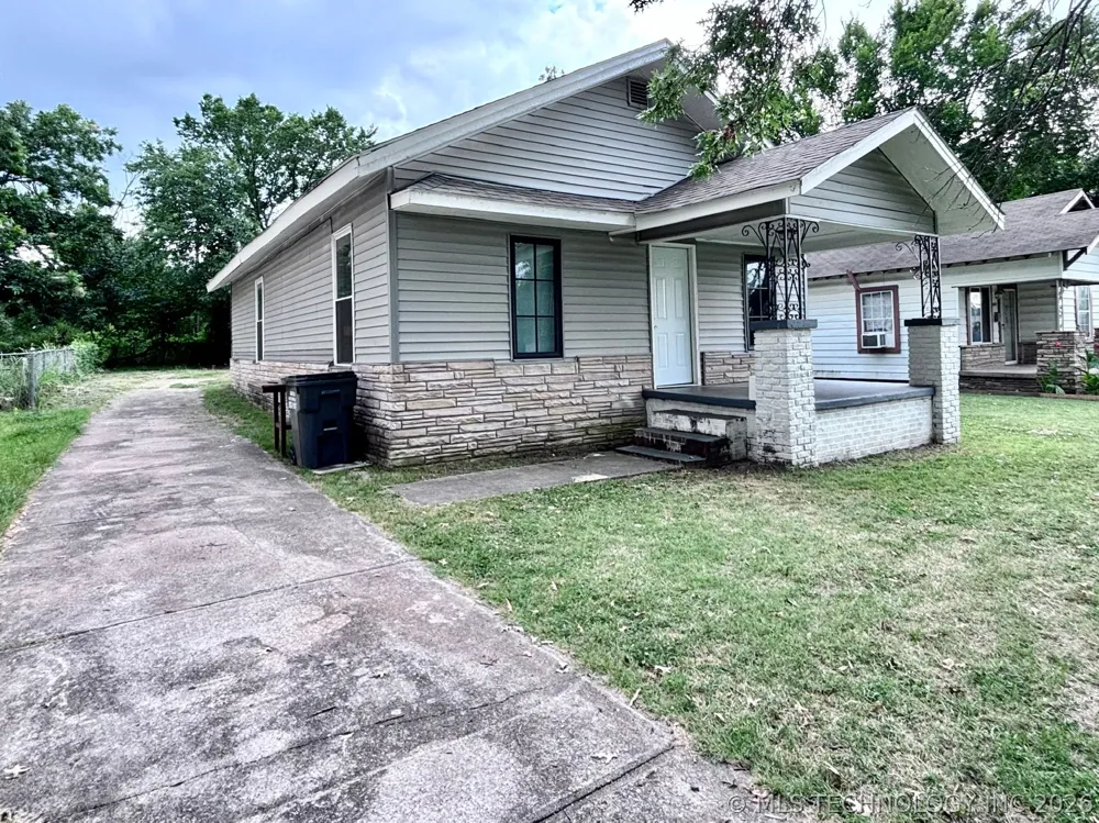 1016 E 2nd Street Okmulgee, OK 74447