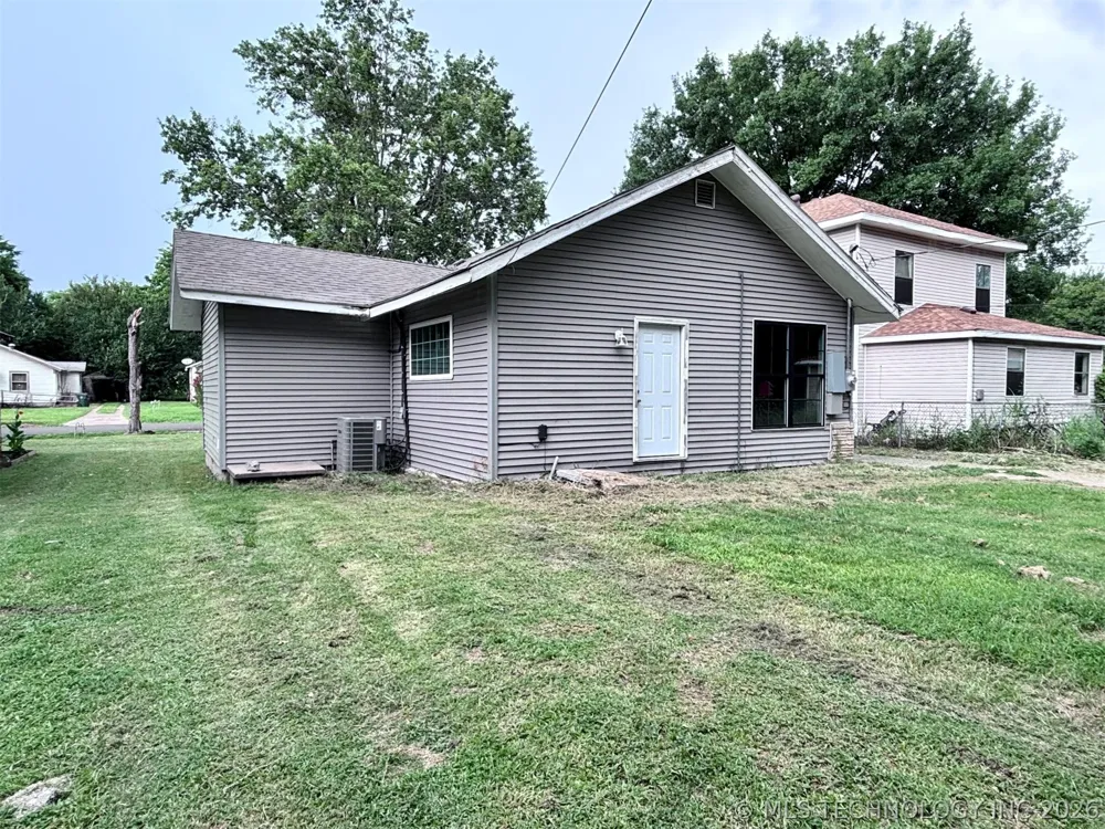 1016 E 2nd Street Okmulgee, OK 74447