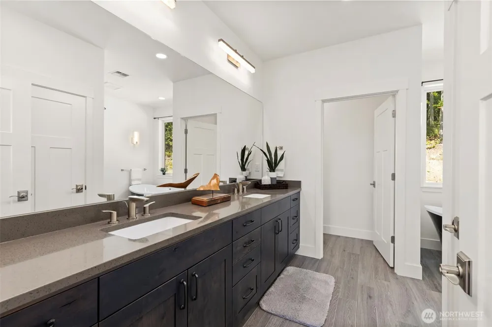 1520 West Valley Chimacum, WA 98325